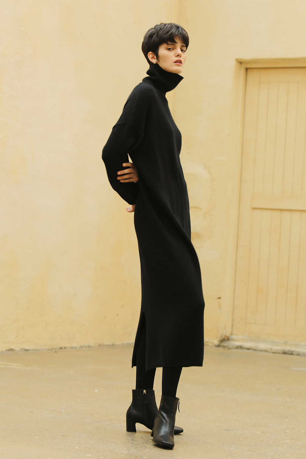 Cashmere turtleneck dress_Black