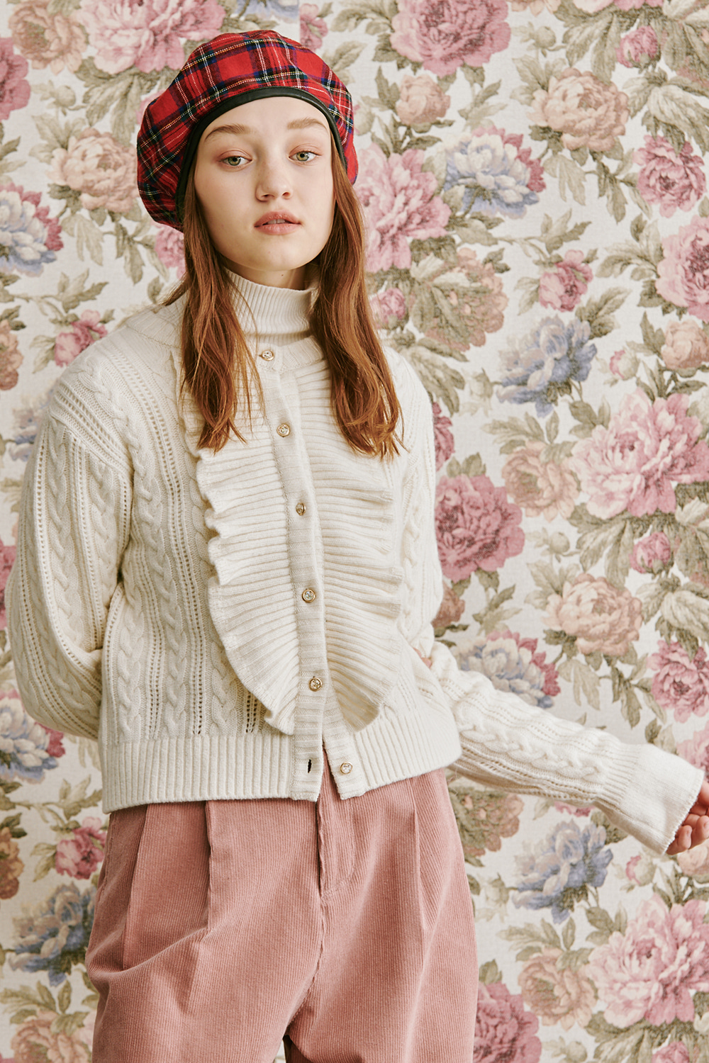 Cashmere cable ruffle cardigan_Ivory
